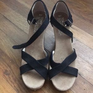 Toms Black Wedges